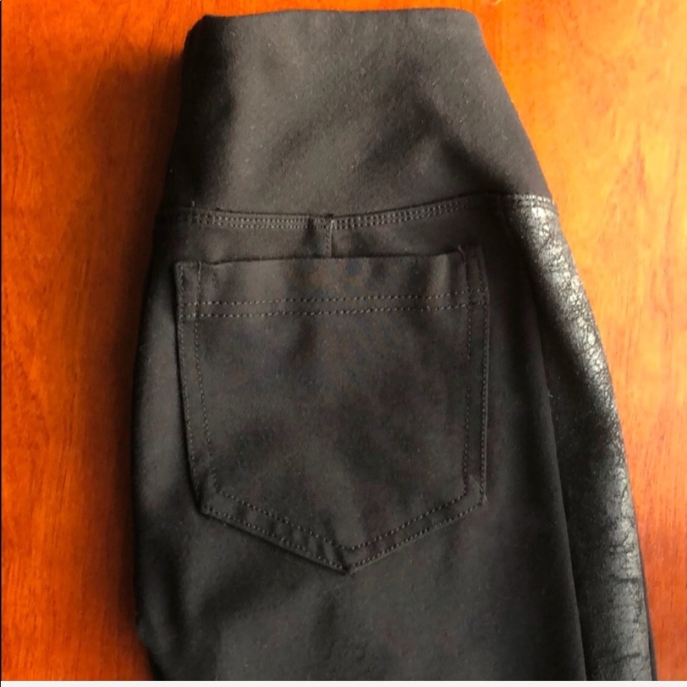 Mudd FLX Stretch Leggings